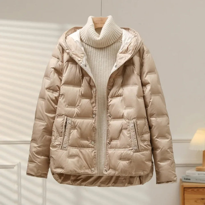 Livia – Veste Matelassée à Capuche