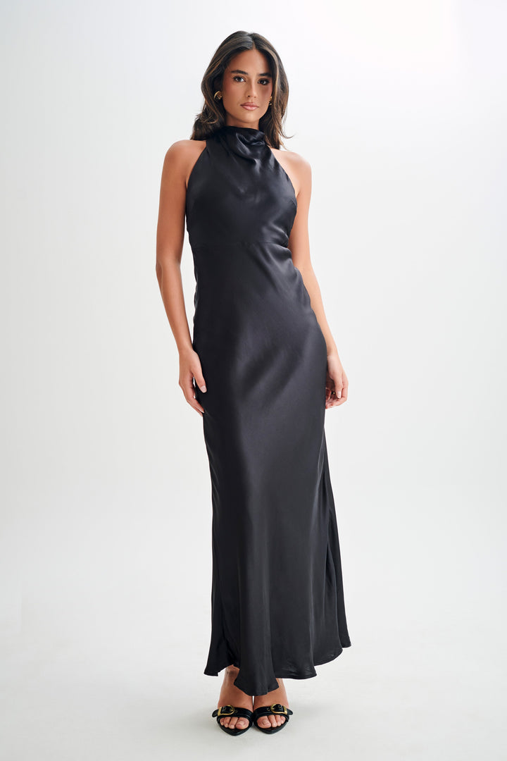 Aisha™ – Robe Maxi Satin Col Cascade
