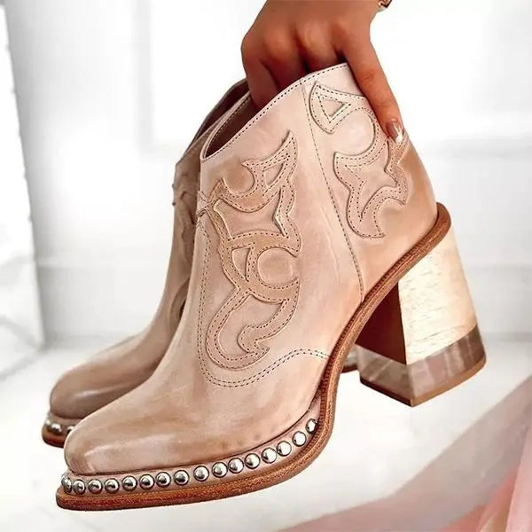 Sue™ – Bottes Cuir Brodées
