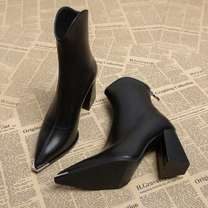 Michaela – Bottes Bout Chromé