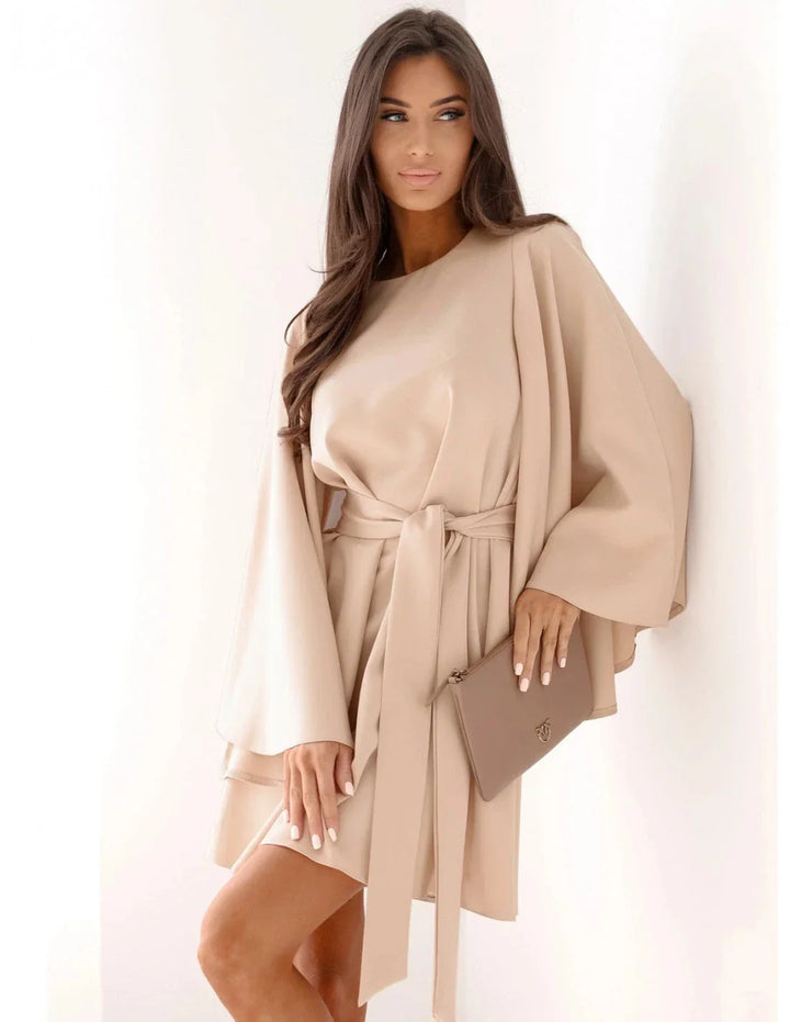 Cora – Robe Manches Longues Élégante