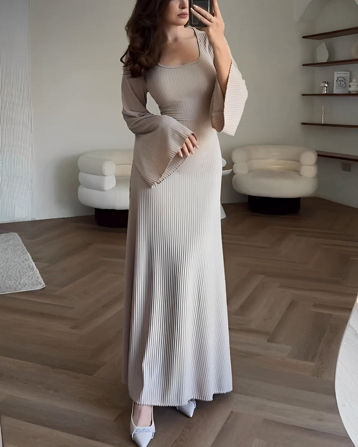 Aiah – Robe Maxi Tricotée Élégante
