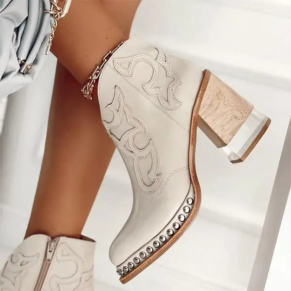 Sue™ – Bottes Cuir Brodées
