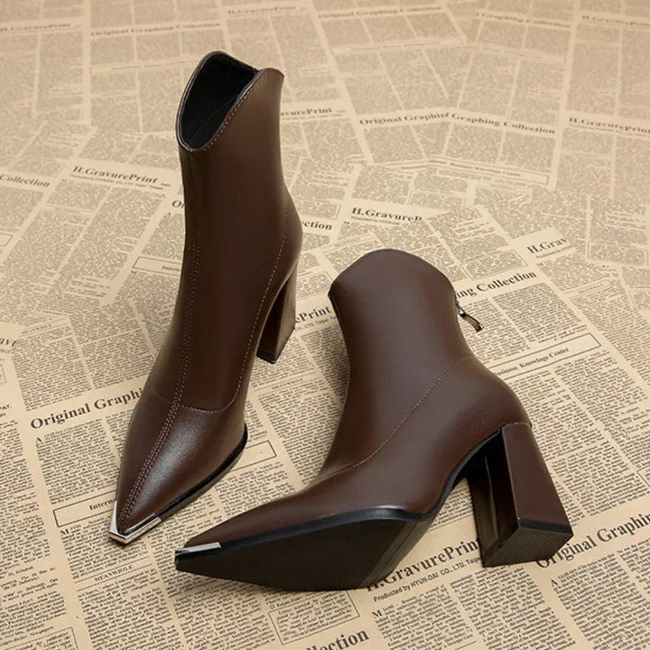 Michaela – Bottes Bout Chromé