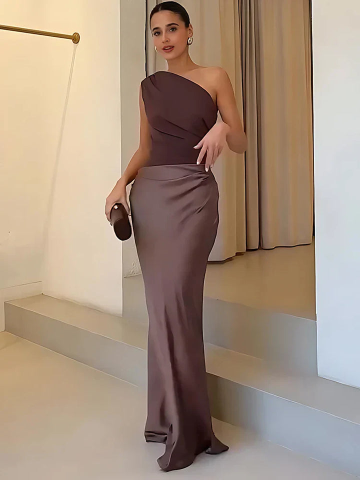 Sophia – Robe Maxi Satin Une Épaule