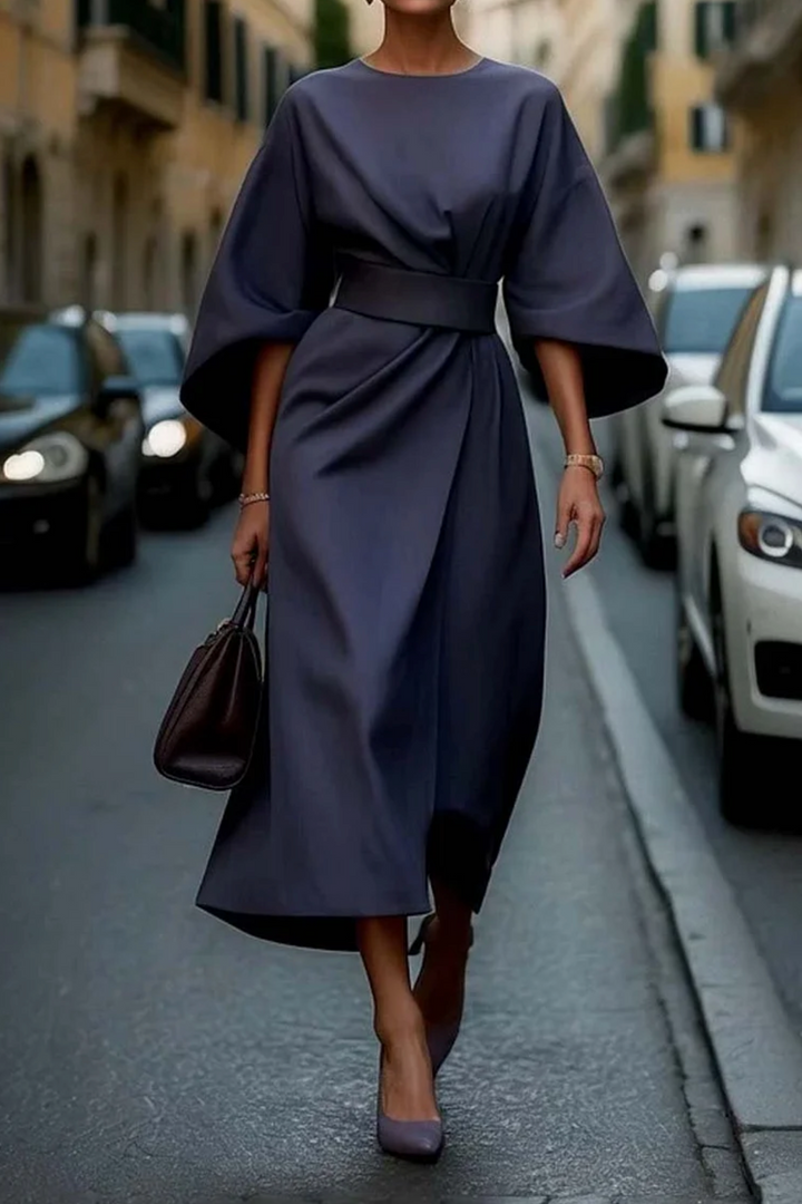 Aria – Robe Midi Élégante
