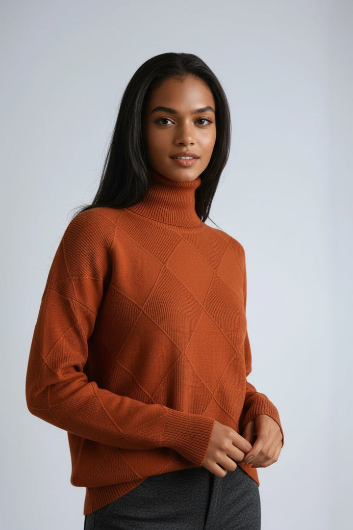 Livia – Pull Col Roulé Motif Losange