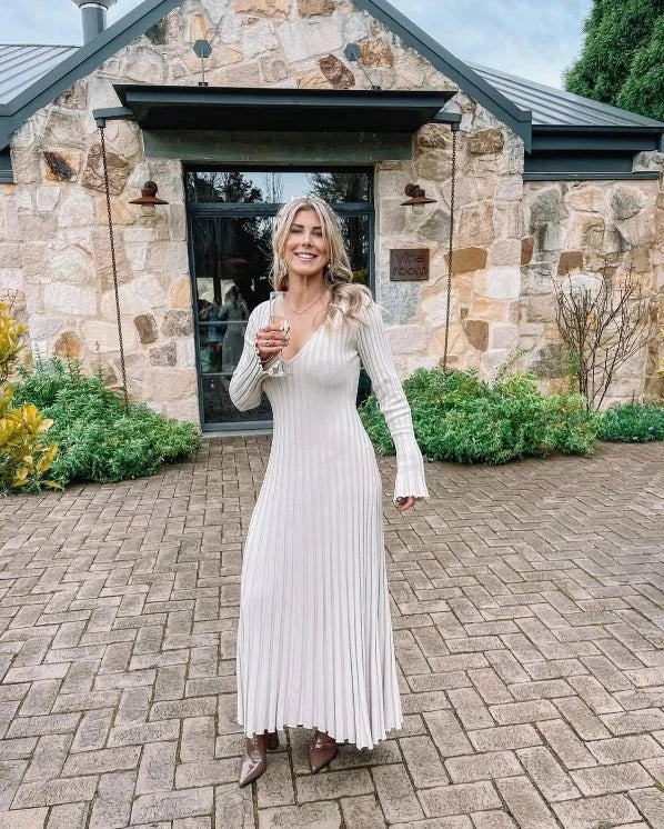 Sara – Robe Midi Tricotée